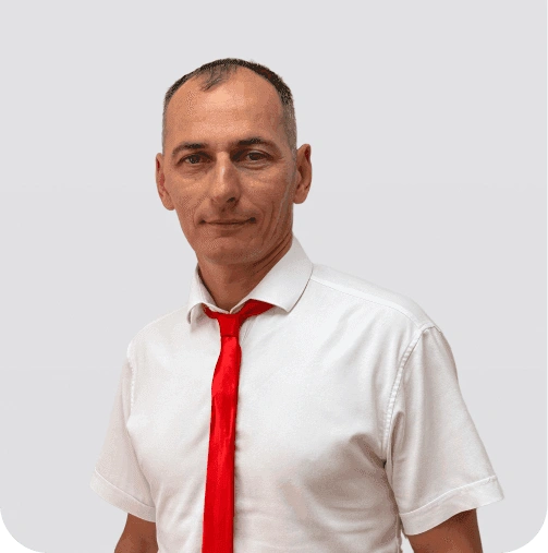 Максим